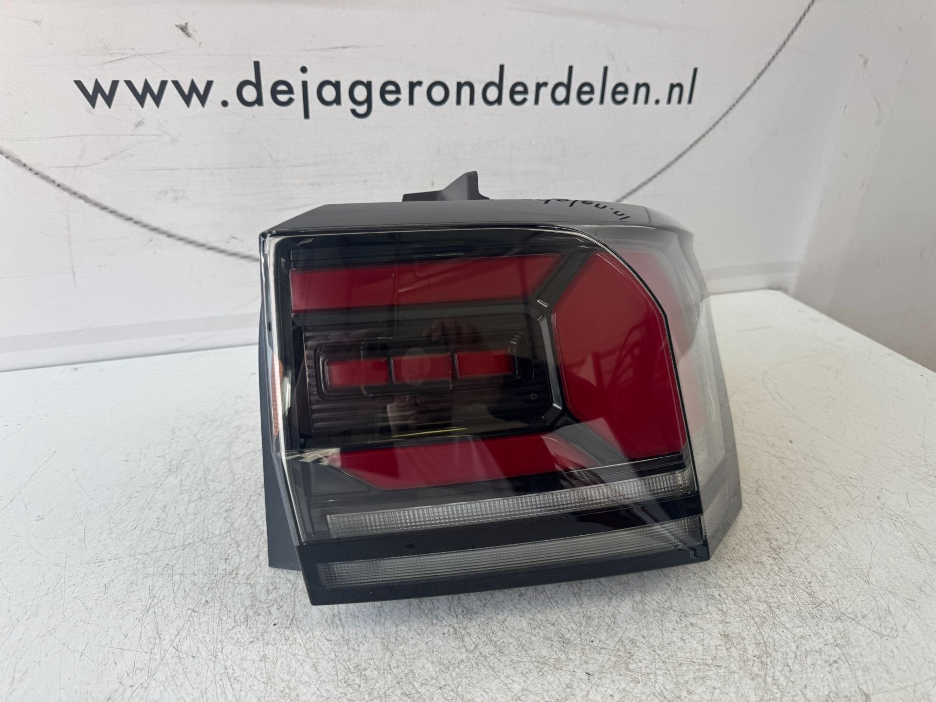VW T CROSS T-CROSS FACELIFT LED ACHTERLICHT 2GM945096F, Auto-onderdelen, Gebruikt, Volkswagen, Volkswagen AG, Berliner Ring 2
38440  Wolfsburg, DE