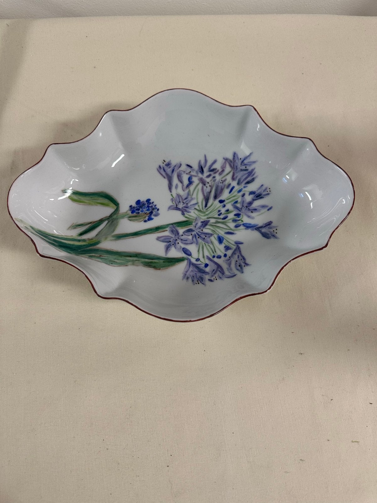 Limoges Porseleinen Schaal - Handgeschilderde Bloemen, Antiek en Kunst, Ophalen of Verzenden