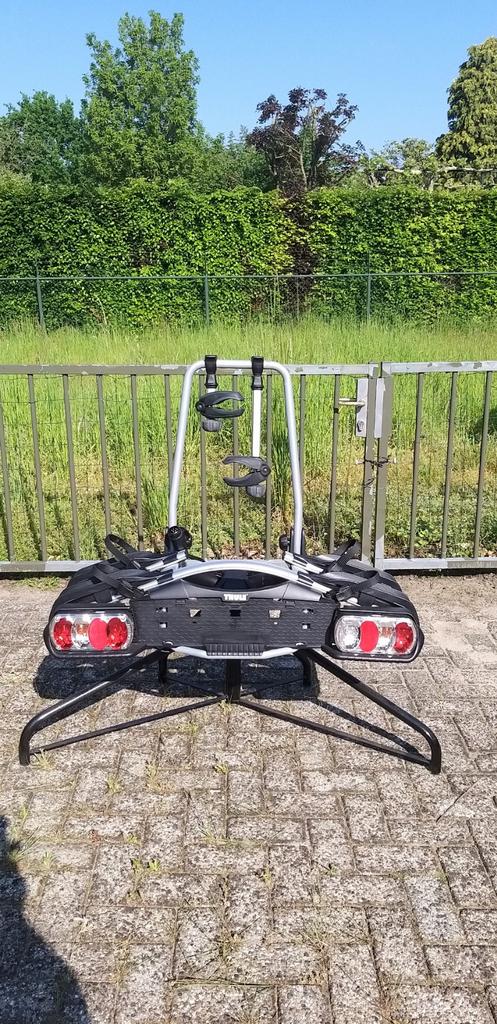 Thule fietsendrager euroway G2 920, Auto diversen, Fietsendragers, Zo goed als nieuw, Trekhaakdrager, 2 fietsen, Brede banden