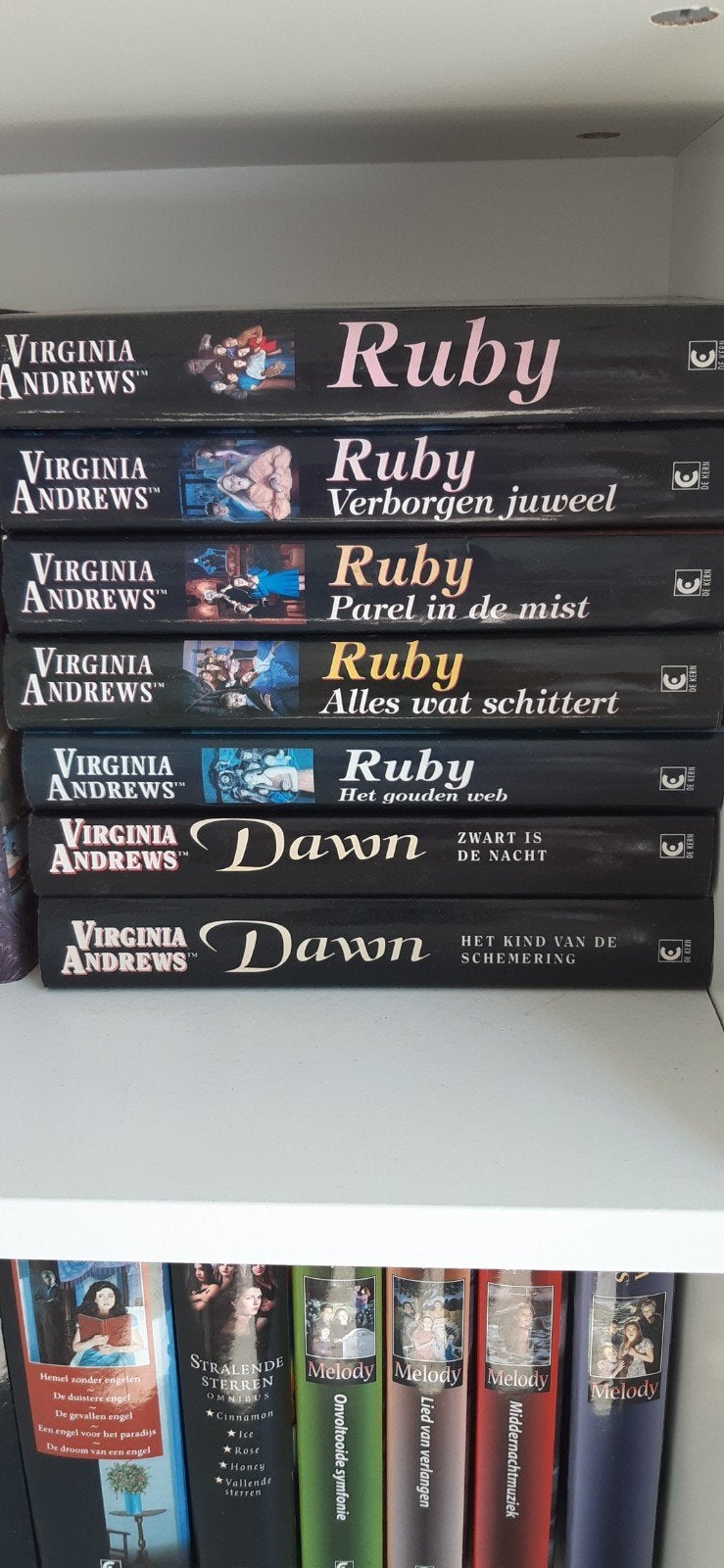 Partij boeken Virginia Andrews - 1 koop, Boeken, Ophalen of Verzenden, Gelezen