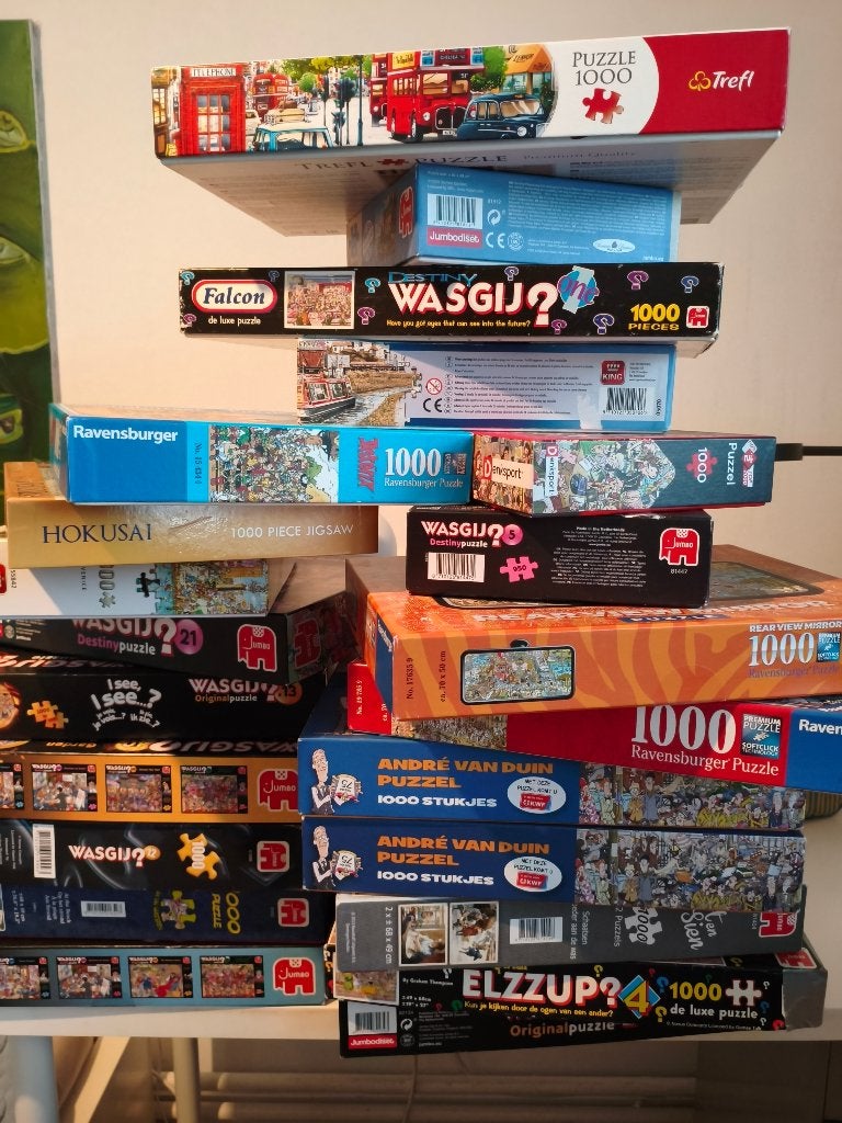 Grote collectie van 24 puzzels van 1000 stukjes, Ophalen, Gebruikt