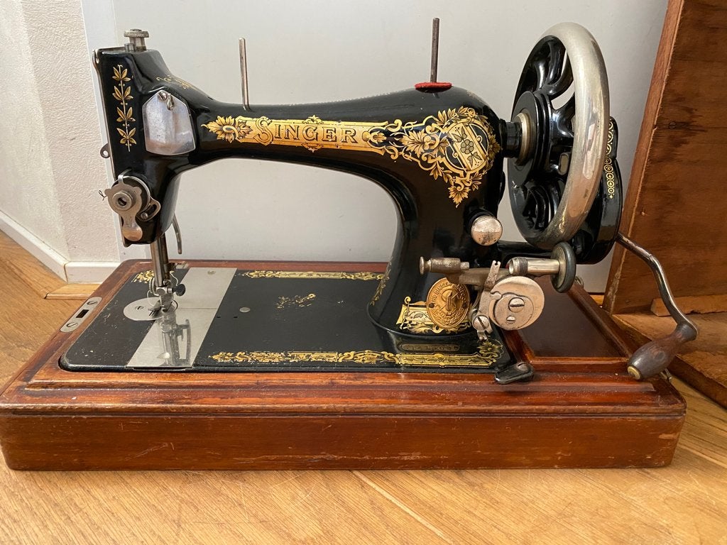 Antieke Singer Naaimachine met koffer, Ophalen of Verzenden