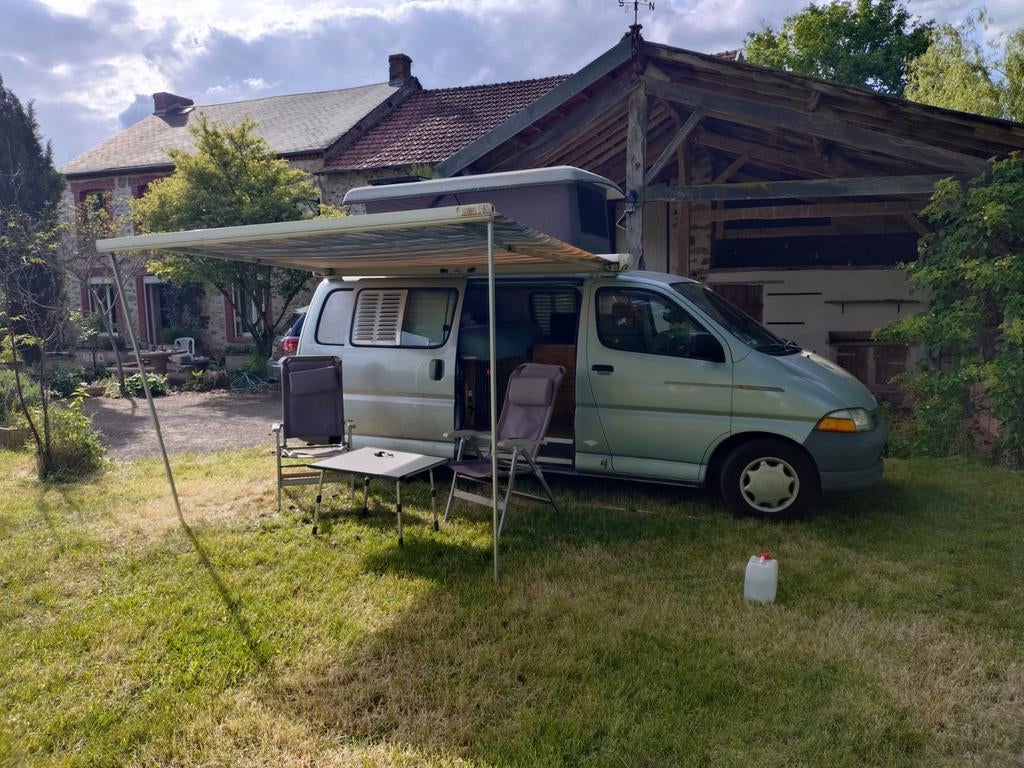 Toyota Hi Ace 1998 2.4 td long camper, Overige merken, Chemisch toilet, Tot en met 2, Particulier