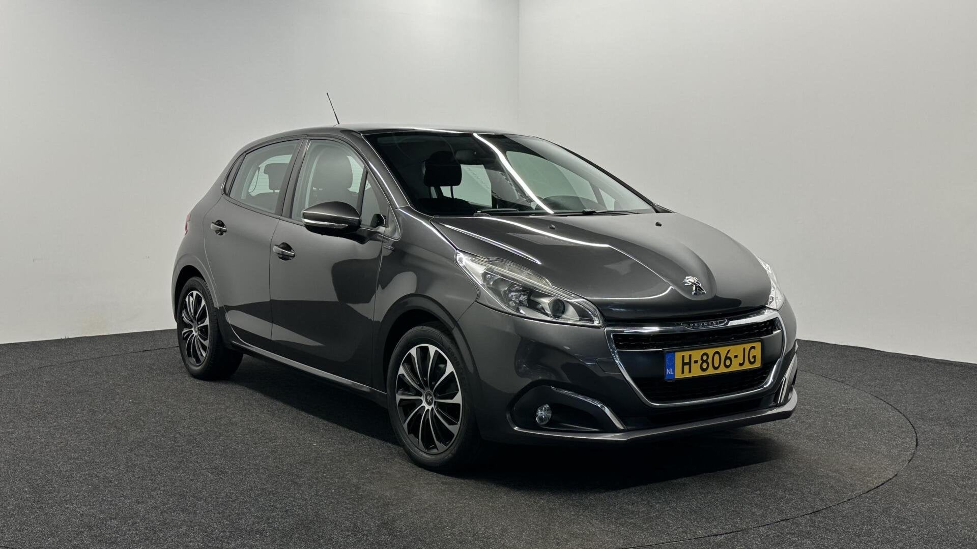 Peugeot 208 1.2 PureTech Active NAVI CRUISE CARPLAY AIRCO 5, Auto's, Peugeot, 83 pk, Stof, Euro 6, 1199 cc
