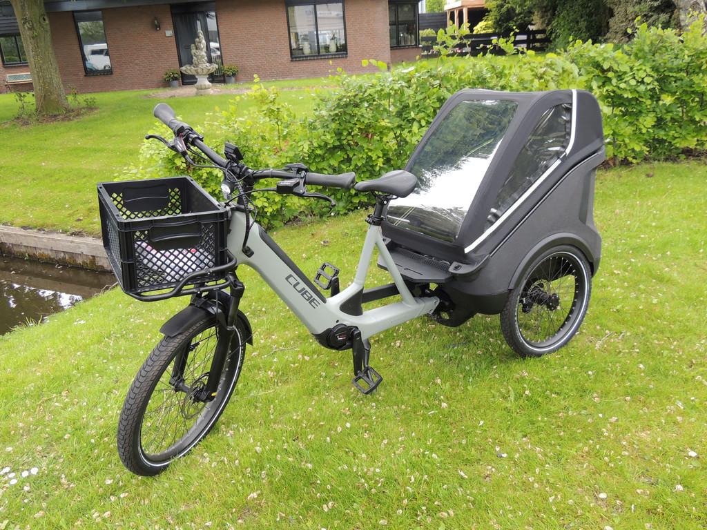 CUBE Trike ( Demo) 750 WH accu Bosch smart systeem, Fietsen en Brommers, Fietsen | Bakfietsen, Overige merken, Cube, Nieuw, Ludwig-Hunter-Str 5
1688jg  Walsdorf, DE