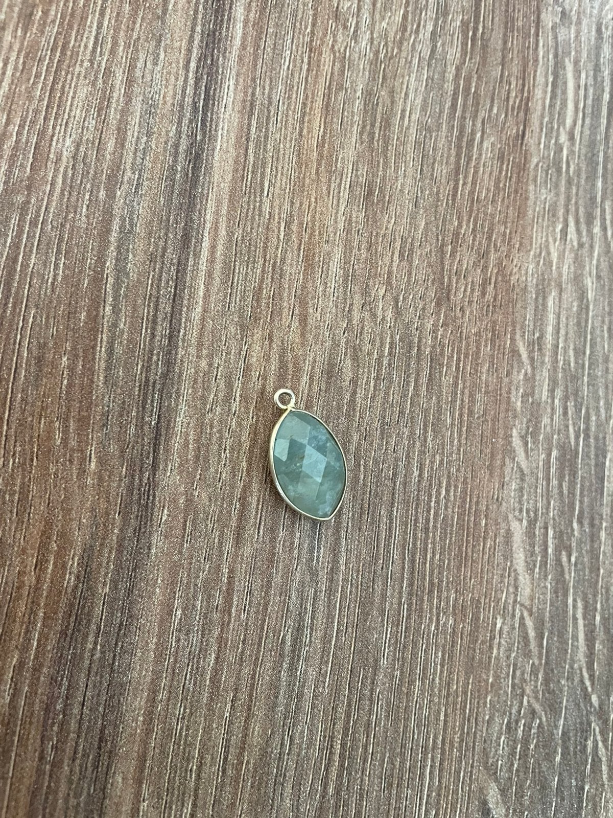 Bedel groene hanger met goude randje, Ophalen of Verzenden, Zo goed als nieuw, Groen, Goud