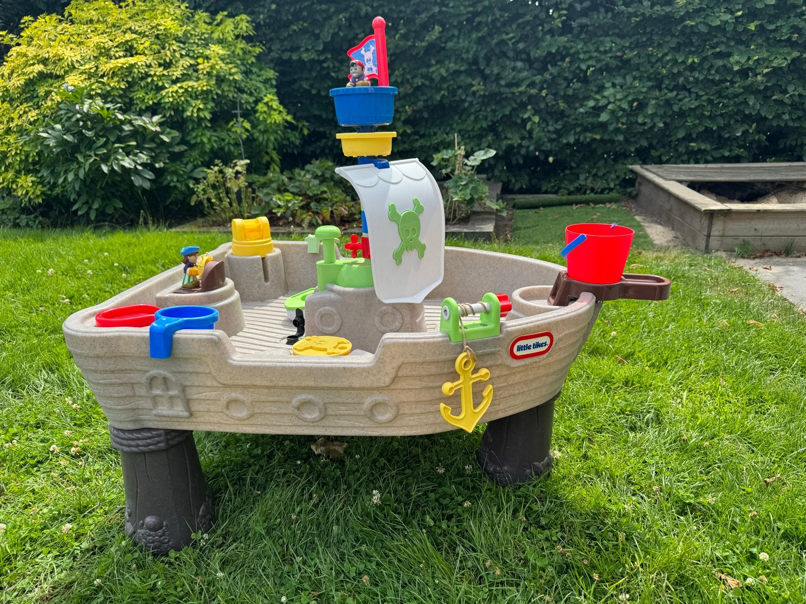 Little Tikes Piratenschip Zand- en Watertafel, Kinderen en Baby's, Speelgoed | Buiten | Los speelgoed, Ophalen, Gebruikt