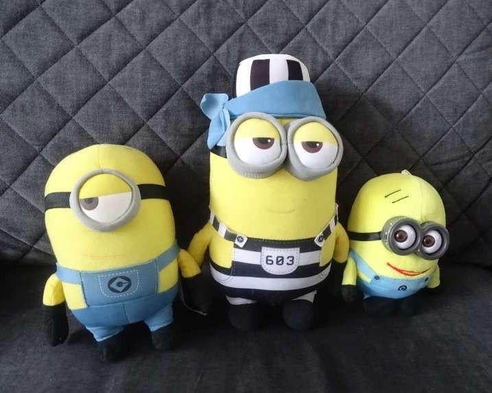 3 Minions knuffels samen voor € 10,00, Overige typen, Zo goed als nieuw, Middelgroot (20 tot 80 cm), Wasbaar