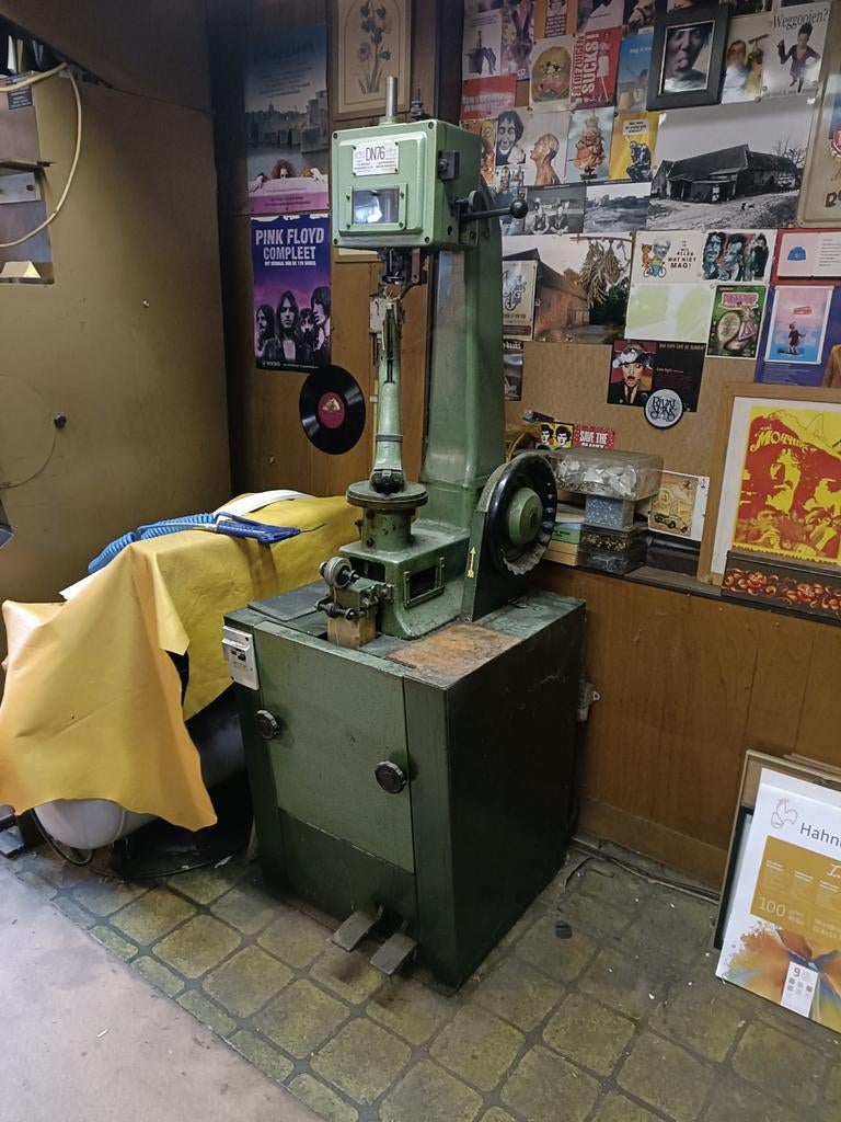 Doornaaier DN76, Ophalen, Lockmachine, Overige merken