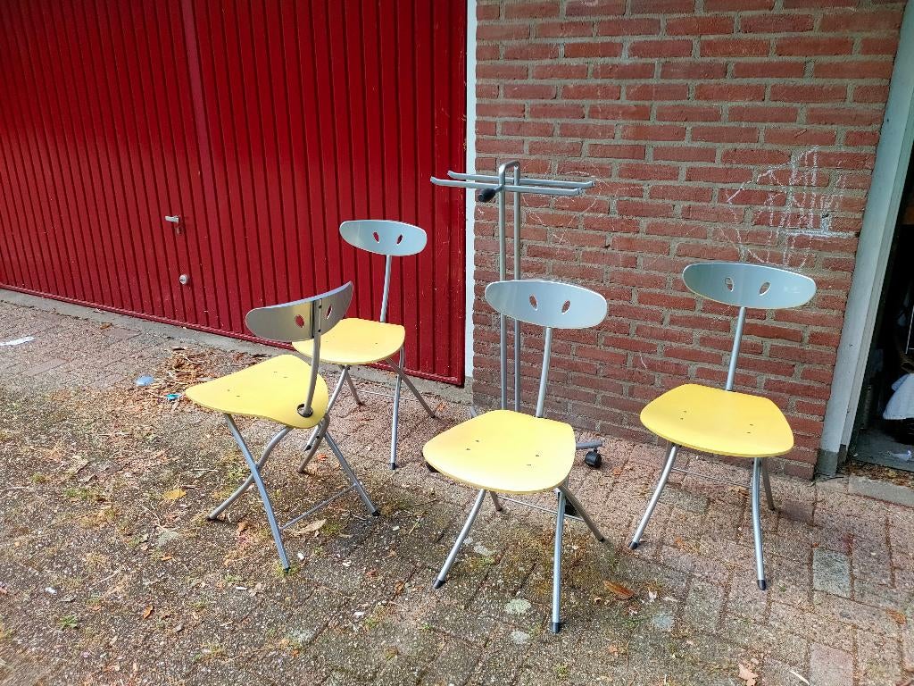 VINTAGE - 4 x KLAPSTOELEN + Opbergrek - 1965 /75 -, Ophalen of Verzenden