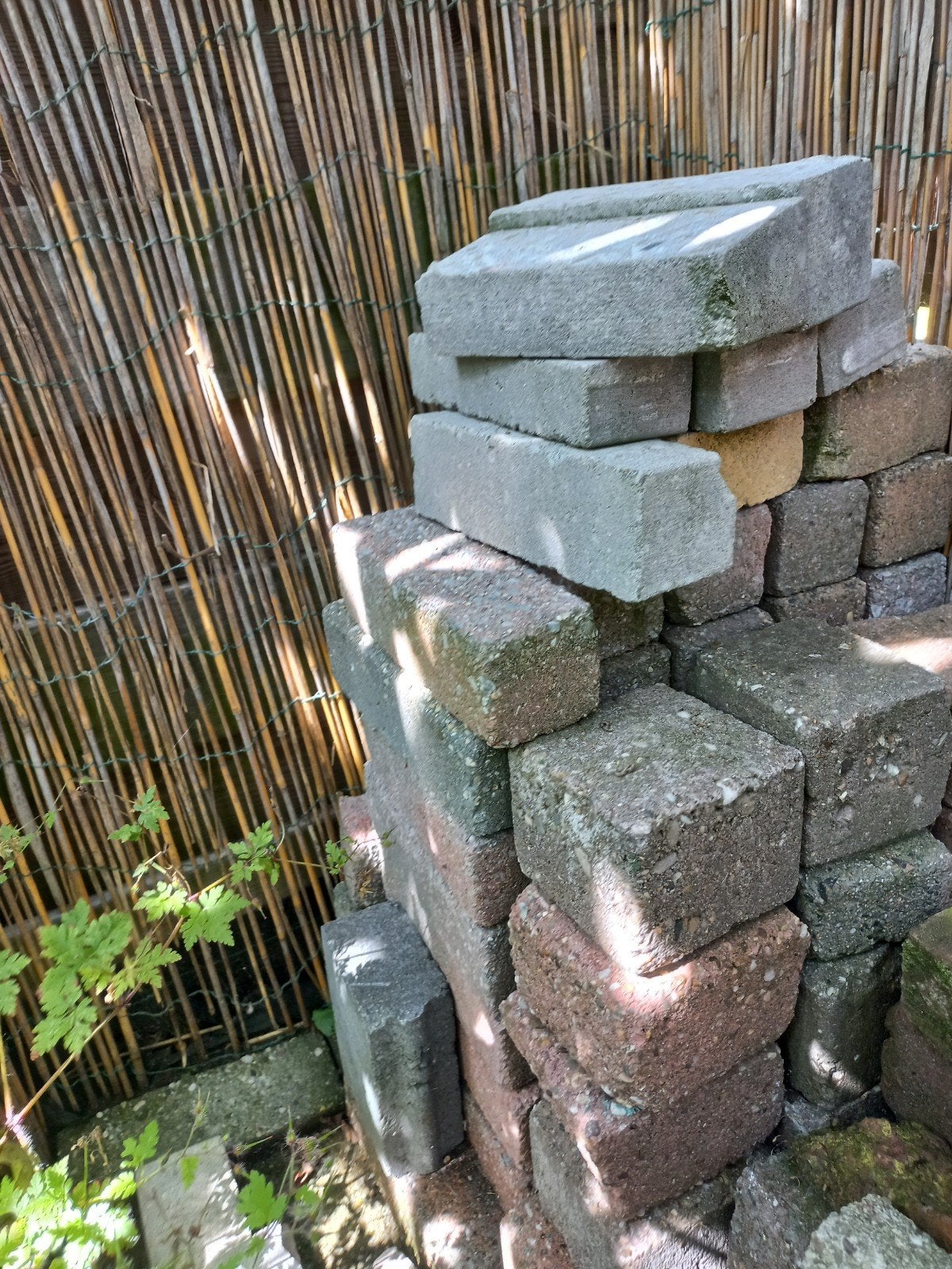GRATIS TEGELS, Tuin en Terras, Tegels en Klinkers, Ophalen, Gebruikt, Beton, Overige typen