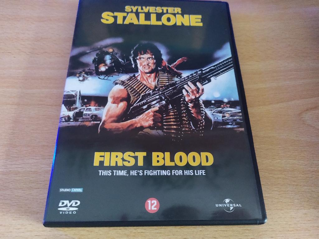 First Blood - Rambo, Vanaf 16 jaar, 1980 tot heden, Ophalen of Verzenden, Zo goed als nieuw