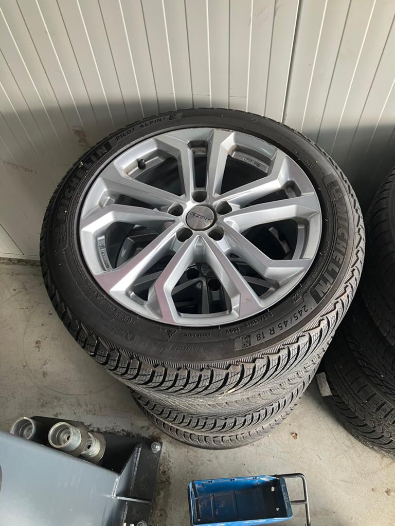 Volvo V60 V70 winter, 4 sets 16,18,18 inch, Auto-onderdelen, Banden en Velgen, Ophalen, Gebruikt, Banden en Velgen, 17 inch