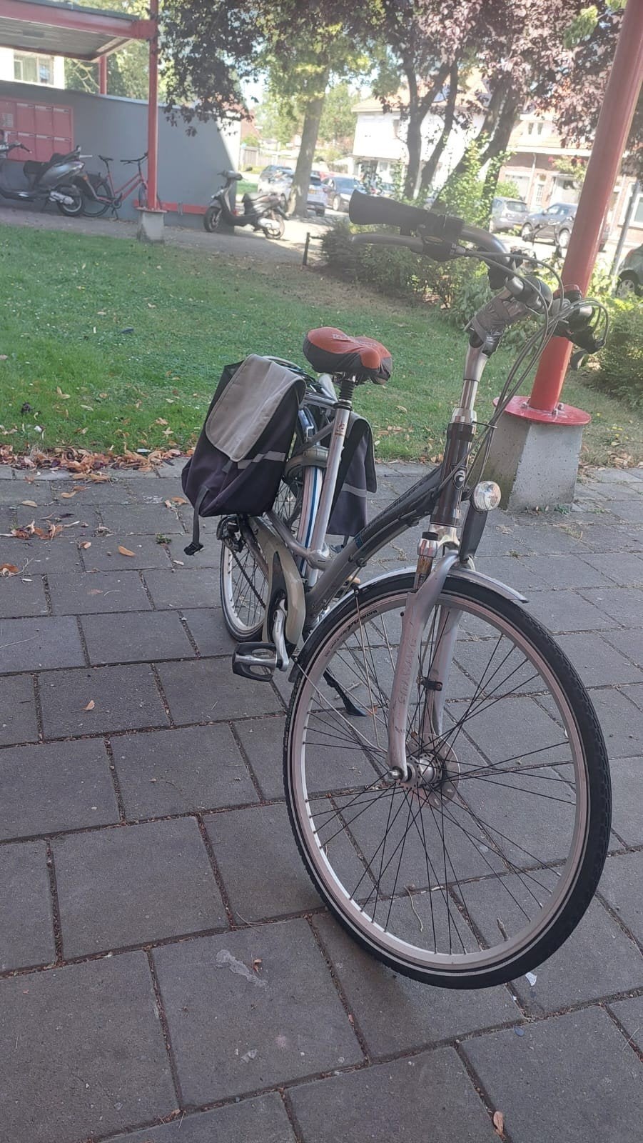 Gebruikte fiets met fietstassen, Gebruikt, Velgrem, 47 tot 50 cm, Versnellingen