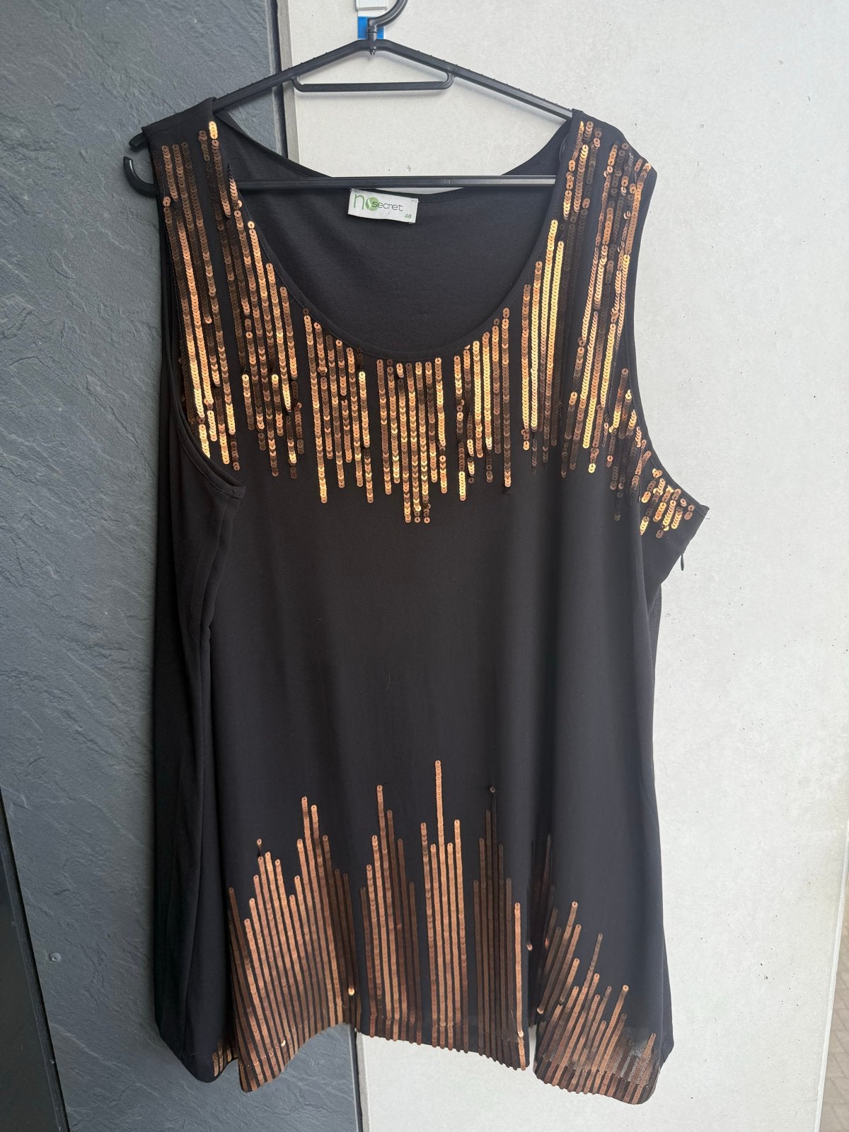 Zwart topje met gouden pailletten - No Secret, Kleding | Dames, Zwart, Maat 46/48 (XL) of groter, Ophalen of Verzenden, Zo goed als nieuw