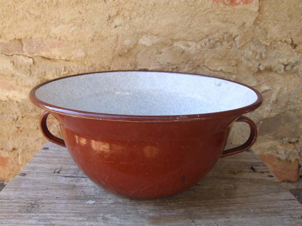 Mooie bruine emaille schaal met oren, Antiek en Kunst, Curiosa en Brocante, Ophalen of Verzenden