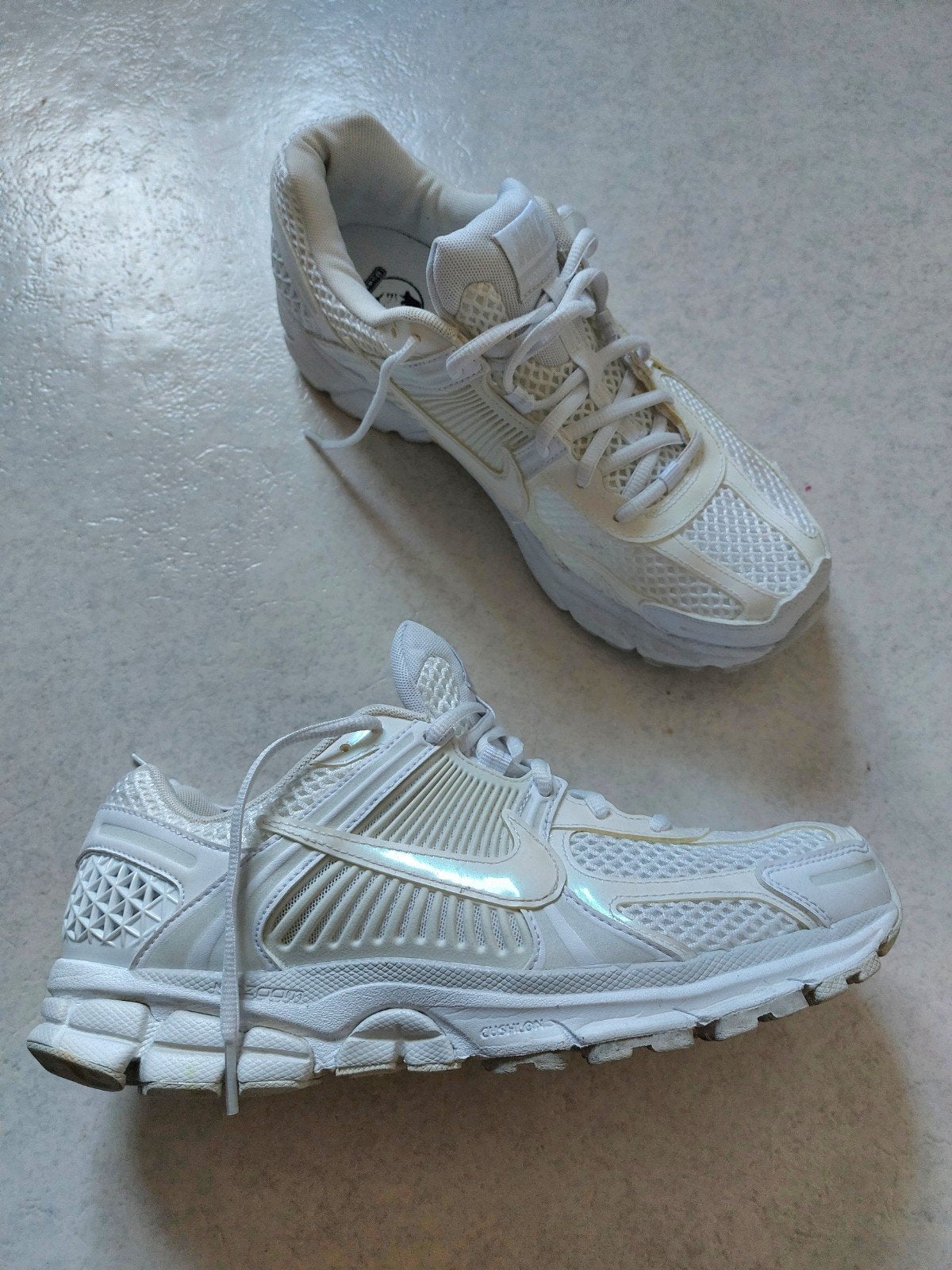 Nike Zoom Vomero 5 - Witte Sneakers Maat 42, Wit, Nike, Ophalen of Verzenden, Sneakers of Gympen