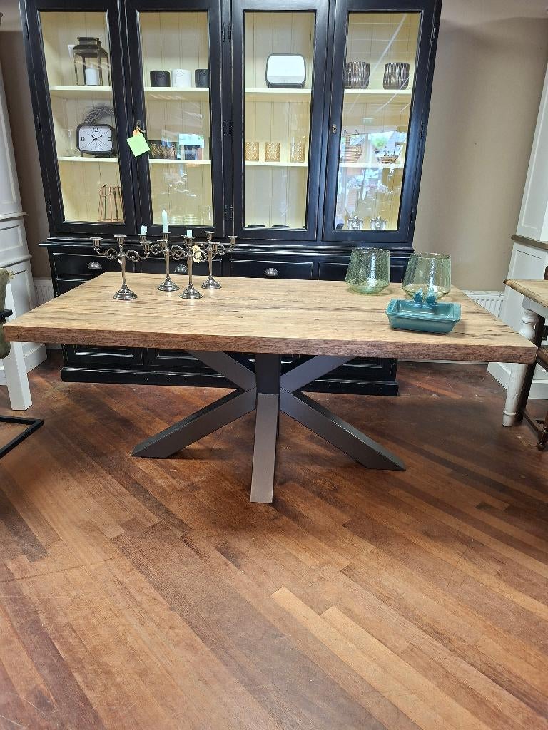 Industriële vergrijsd eiken eettafel matrixpoot 180 cm, Ophalen of Verzenden, Zo goed als nieuw, Industrieel, 4 tot 6 stoelen