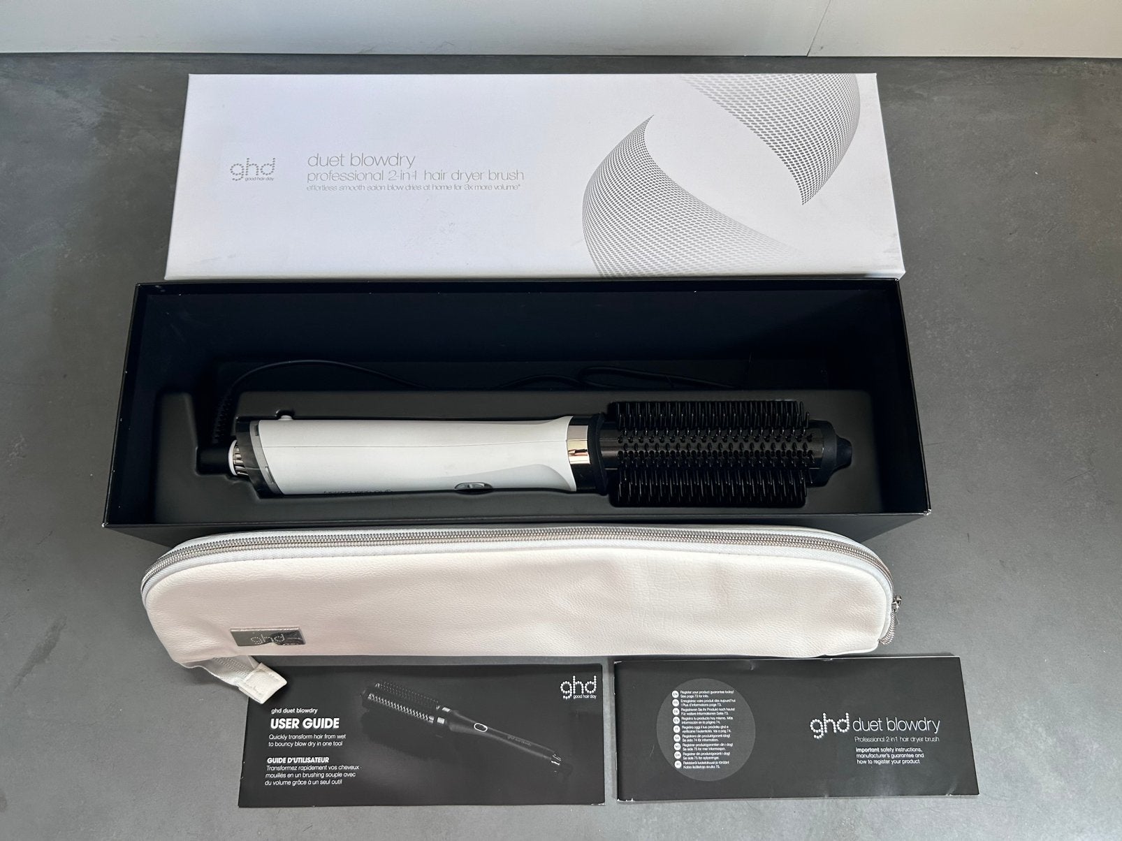 GHD Duet blowdry 2 in 1 föhnborstel - Nieuw, Ophalen of Verzenden, Nieuw, Föhn of Haardroger