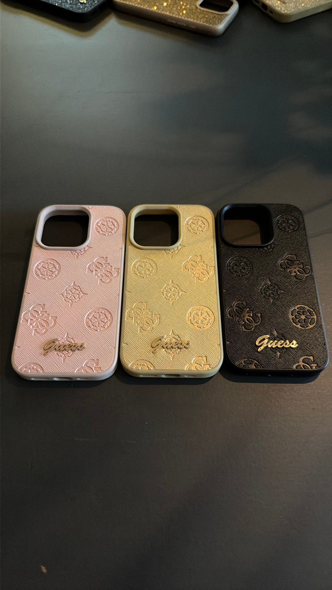 Iphone 16 pro guess hoesje, Ophalen of Verzenden, Zo goed als nieuw