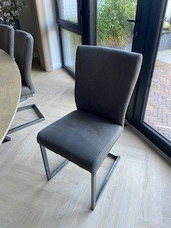 6 stoelen stalen frame grijs, Huis en Inrichting, Stoelen, Ophalen, Zo goed als nieuw, Stof, Grijs