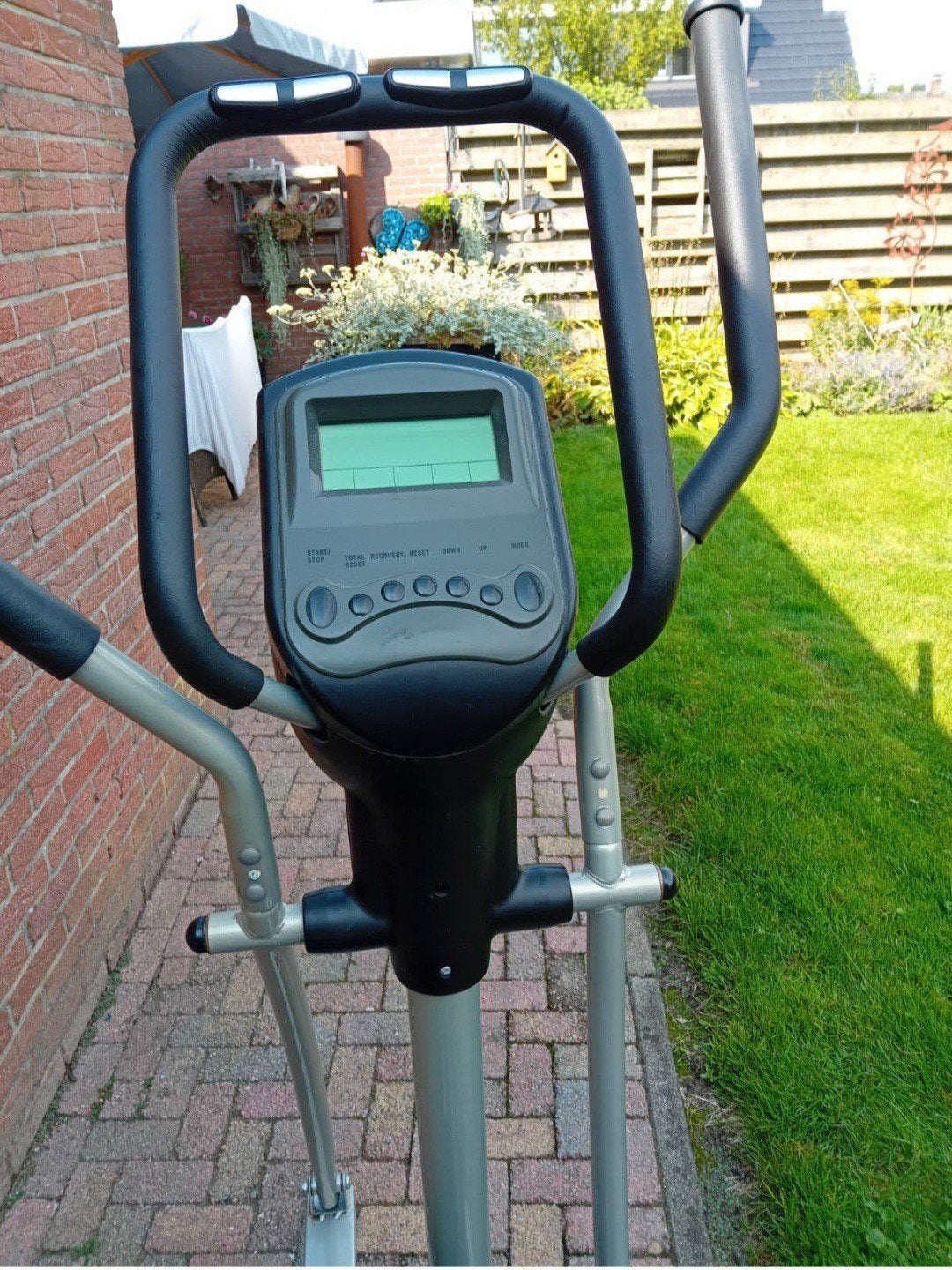 Crosstrainer Montana Ergometer - Zo goed als nieuw, Ophalen, Benen, Zo goed als nieuw, Crosstrainer