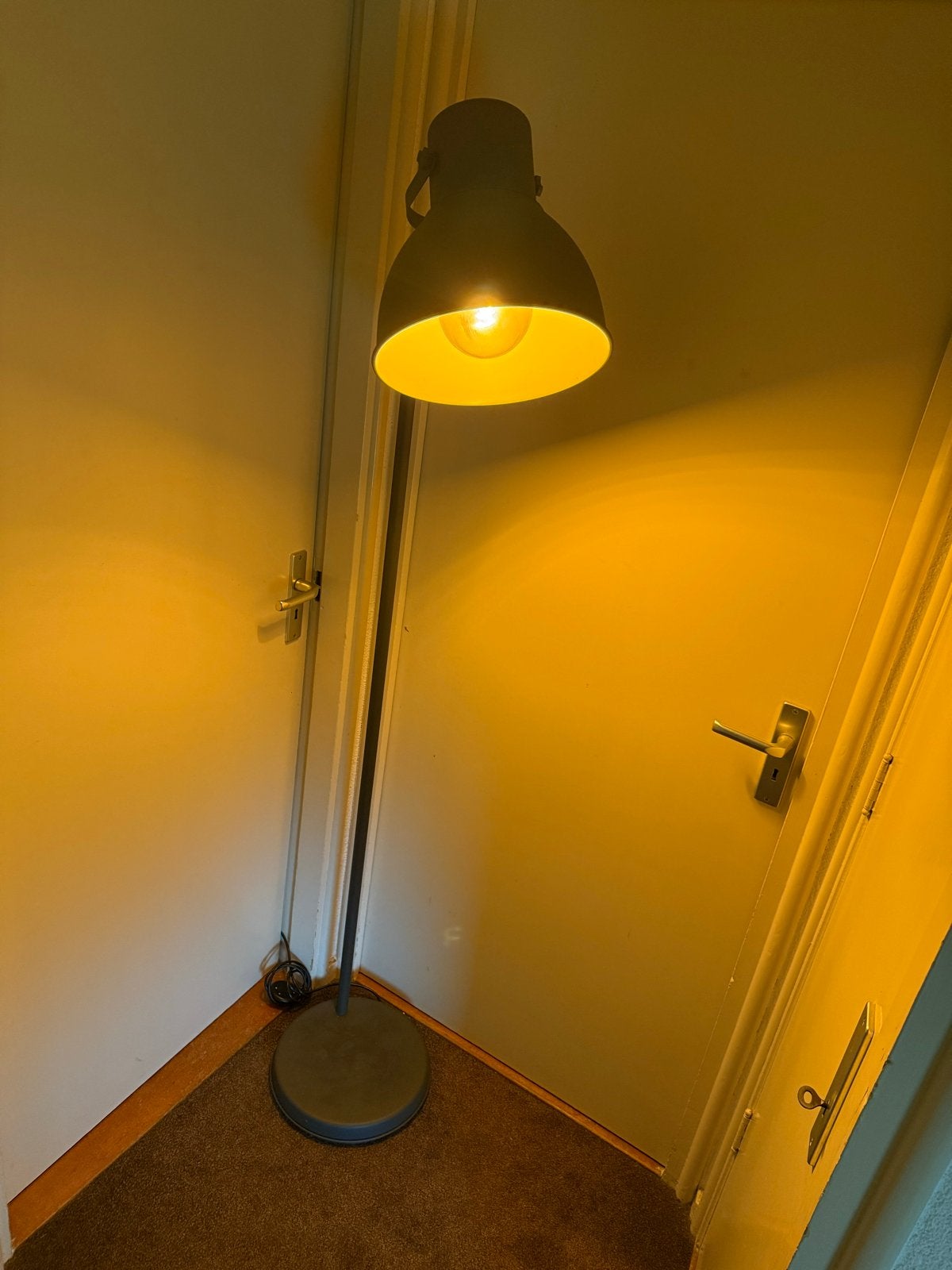 IKEA Lersta Vloerlamp - Zwart, Zo goed als nieuw, Ophalen, E27 (groot), Zo goed als nieuw, Metaal