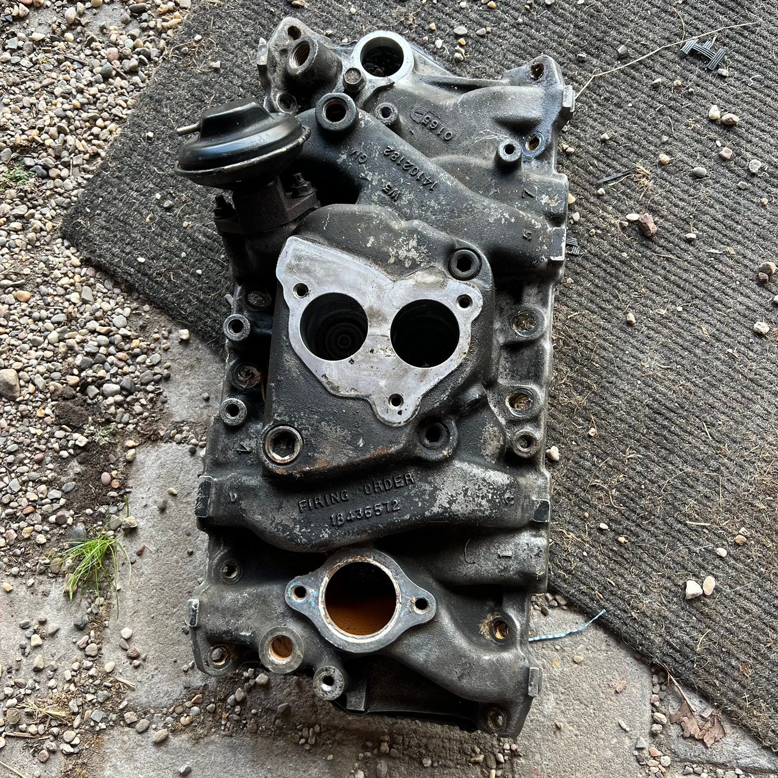 3 stuks Chevrolet inlaatstuk 5.7 sbc tbi en carb., Ophalen, Gebruikt, Amerikaanse onderdelen