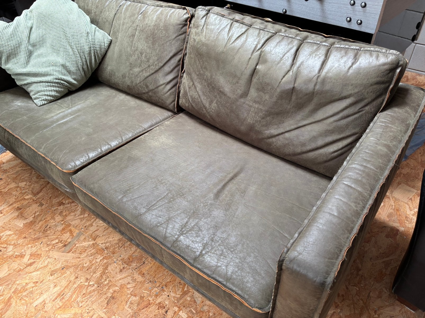 Gratis Be Pure Home bank rodeo, Ophalen, Gebruikt, 75 tot 100 cm, Leer