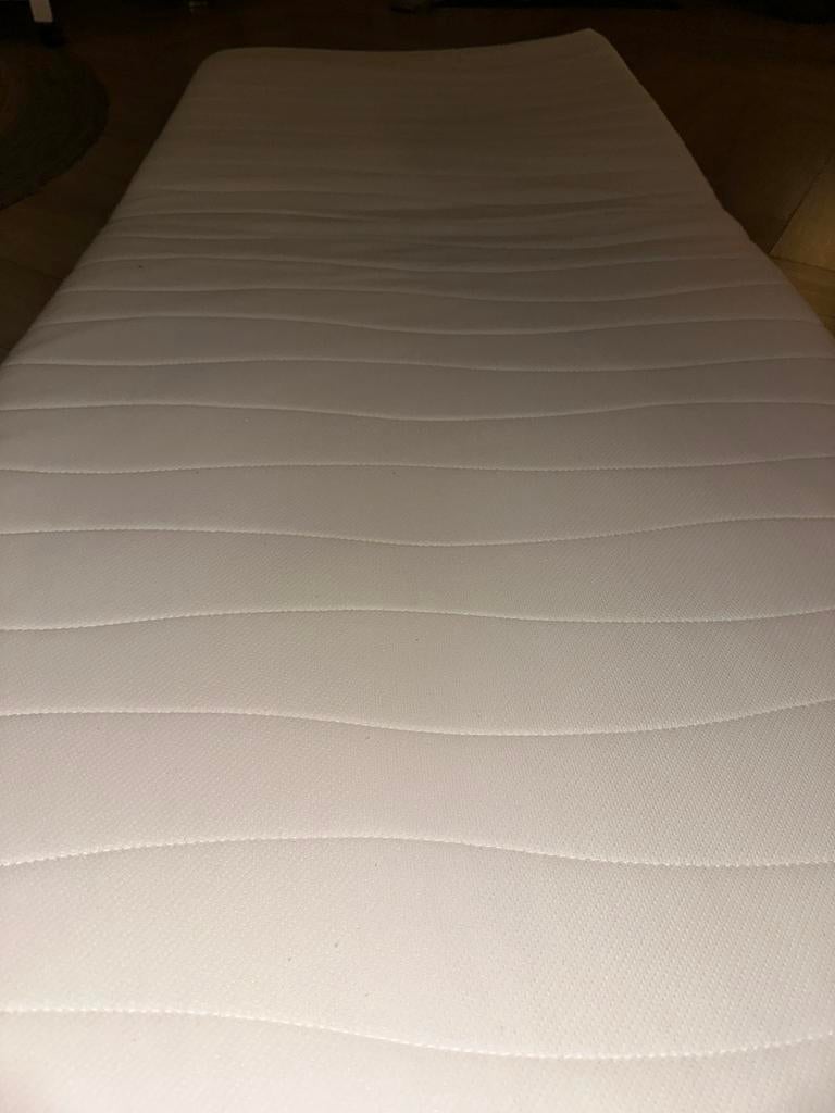 1 persoons matras topper, Huis en Inrichting, Slaapkamer | Matrassen en Bedbodems, Ophalen, 90 cm, Eenpersoons, Zo goed als nieuw