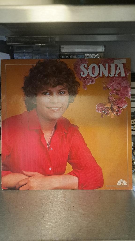 lp Sonja (Z267-70), Ophalen of Verzenden, Zo goed als nieuw, 12 inch, Levenslied of Smartlap
