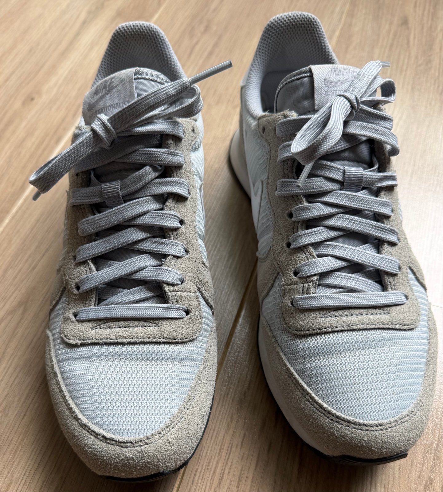 Nike Internationalist 40.5, Ophalen of Verzenden, Grijs, Sneakers of Gympen, Zo goed als nieuw
