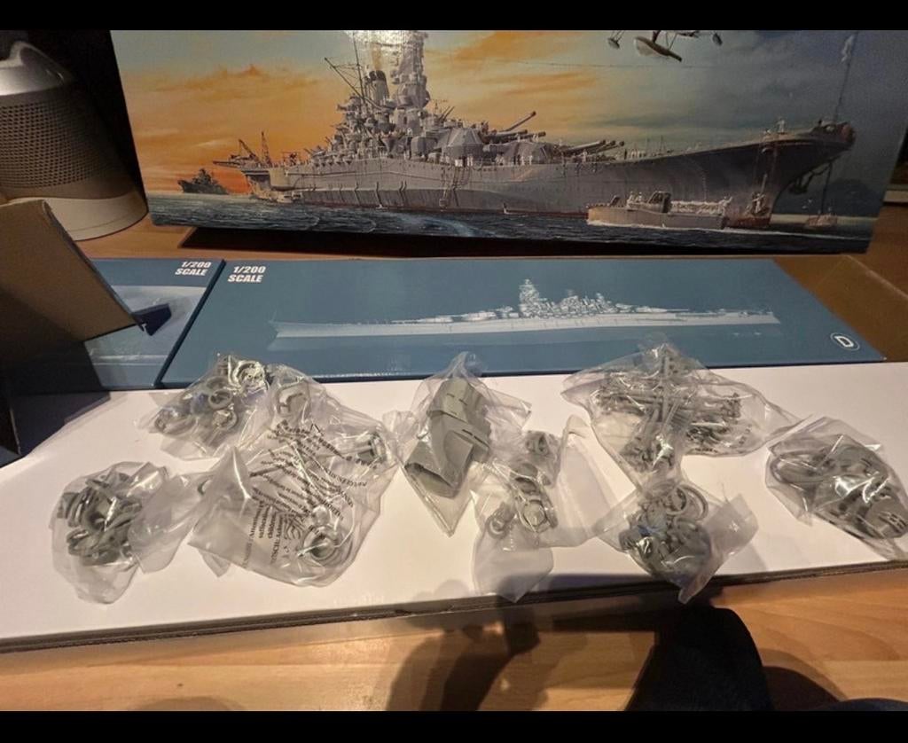 Yamato slagschip modelbouwdoos 1/200 schaal, Ophalen of Verzenden