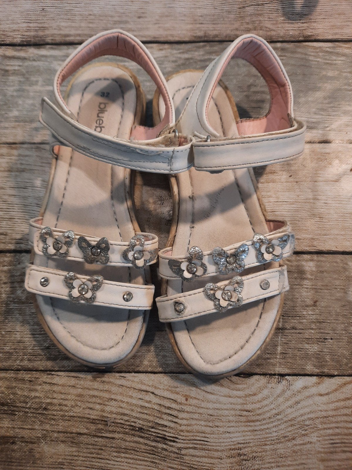 Te koop sandalen ( voor bruidsmeisje gebruikt), Kinderen en Baby's, Kinderkleding | Schoenen en Sokken, Bluebox, Meisje, Overige typen