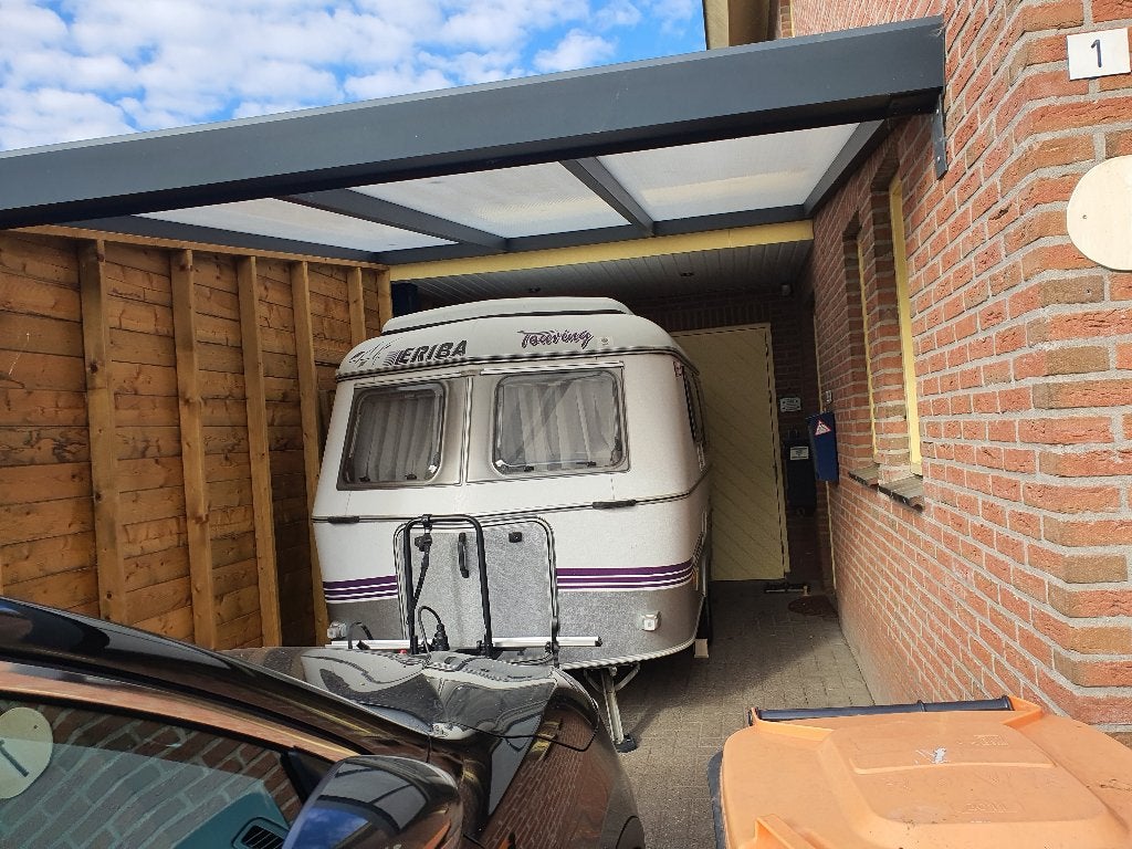 Eriba Touring Pan Familia 310, Standaardzit, Schokbreker, Particulier, 500 - 750 kg