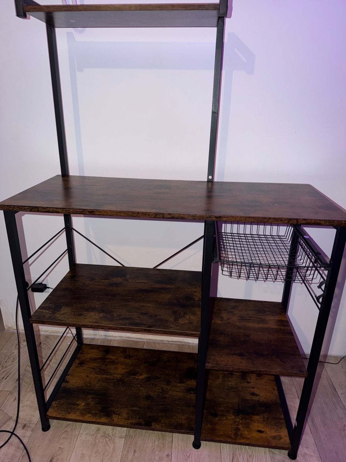 Keukenrek met planken en mand - Industrieel design, Ophalen of Verzenden, Zo goed als nieuw