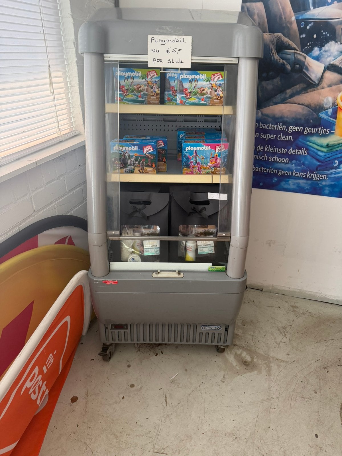 Te koop: Frigorex koelvitrine / displaykoelkast, Ophalen, Zonder vriesvak, 200 liter of meer, 60 cm of meer