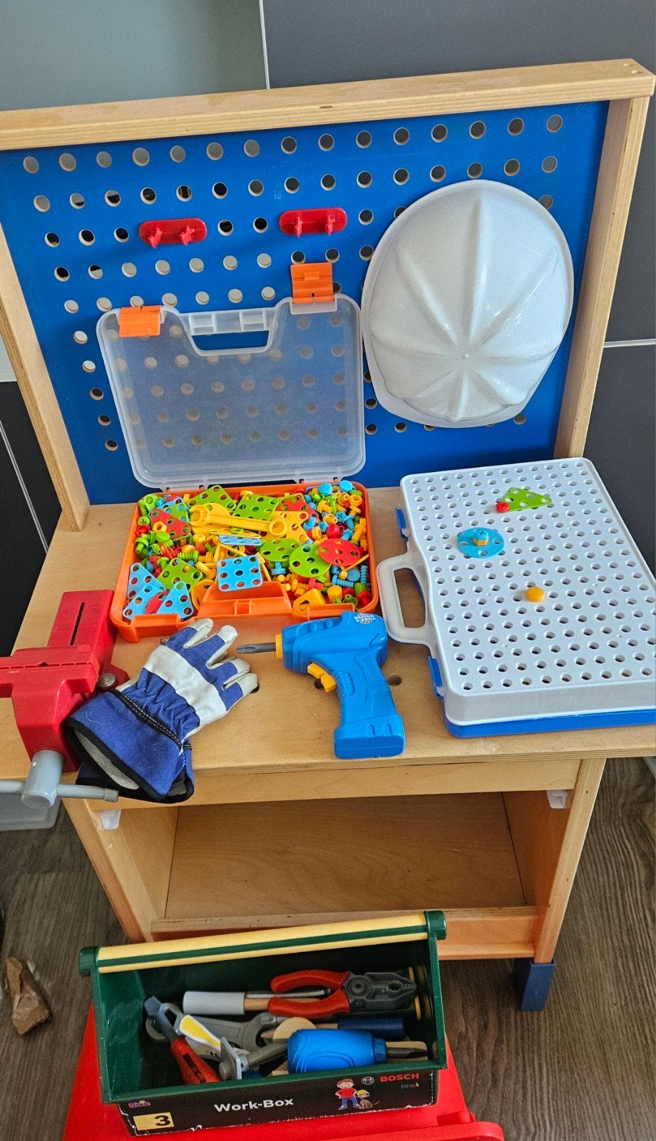 Kinder werkbank met gereedschap, Ophalen, Gebruikt