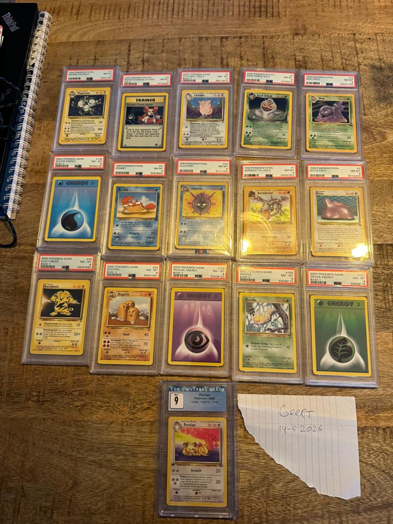 Graded pokemon kaarten, Ophalen of Verzenden, Zo goed als nieuw, Meerdere kaarten