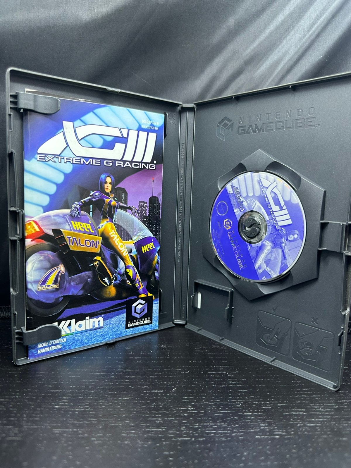 XGIII Extreme G Racing - Nintendo GameCube (CIB als nieuw), S, 1 speler, Racen en Vliegen, Eén computer