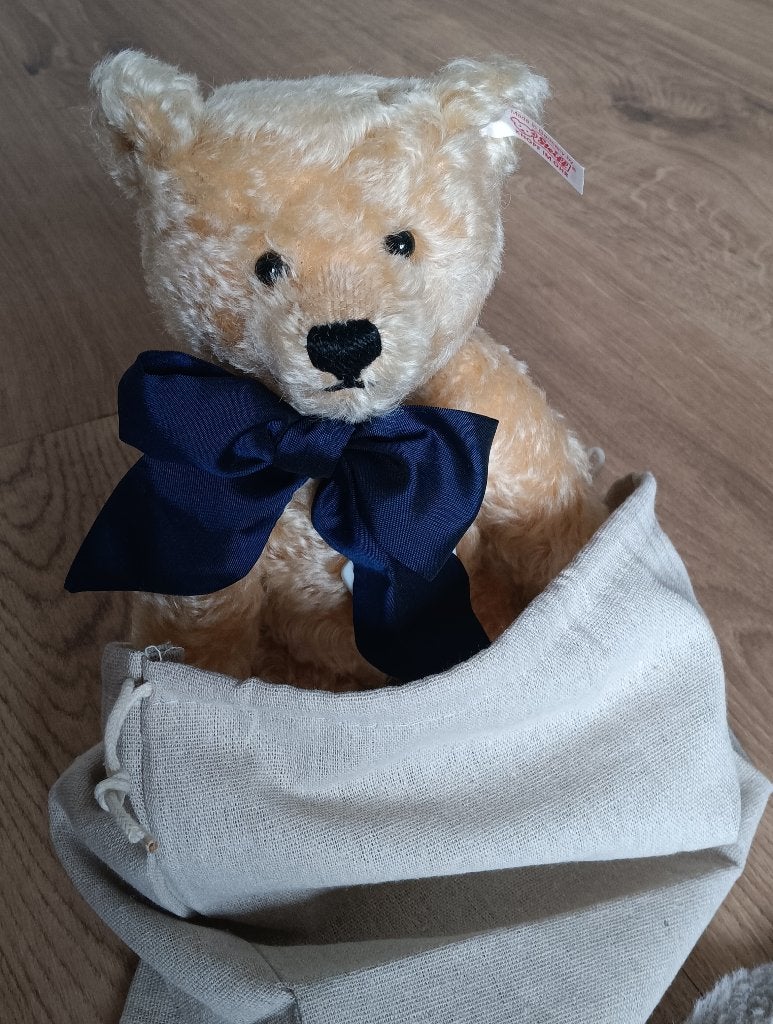 2008 Steiff EAN 672989 museumbeer, 30 cm nieuwstaat, RichardSteiffstrasse, Steiff, Steiff, Stoffen beer