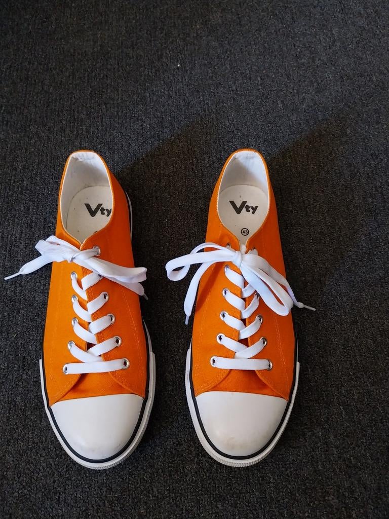 Oranje schoenen maat 43 koningsdag kingsday, Ophalen, Jongen of Meisje, Schoenen, Nieuw