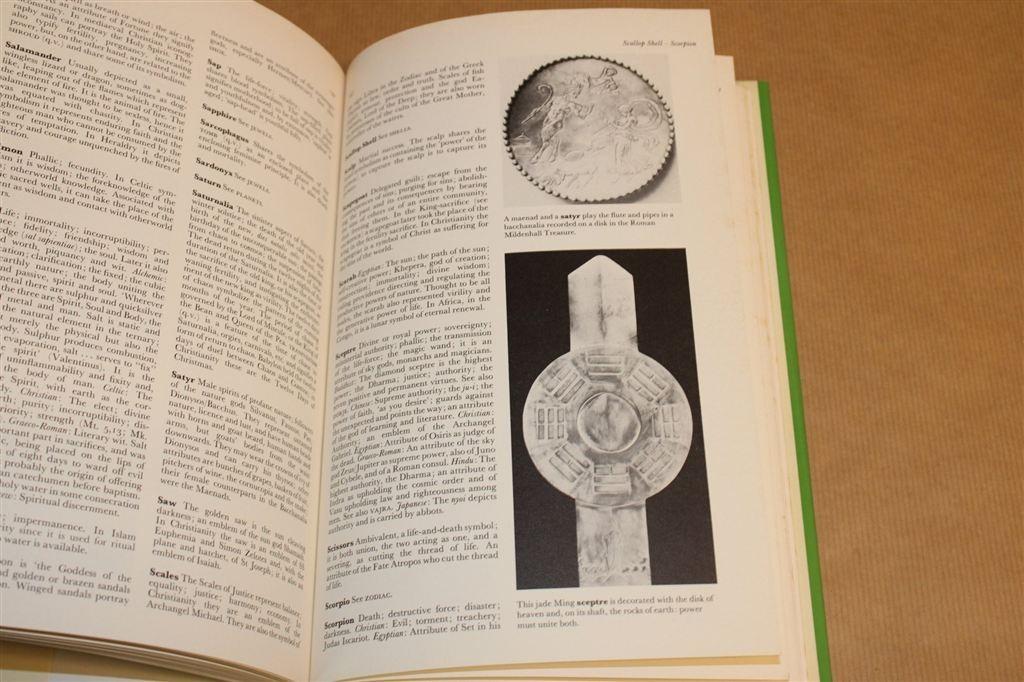 Geïllustreerde Encyclopedie der Traditionele Symbolen, Boeken, Ophalen of Verzenden, Gelezen, Overige gebieden