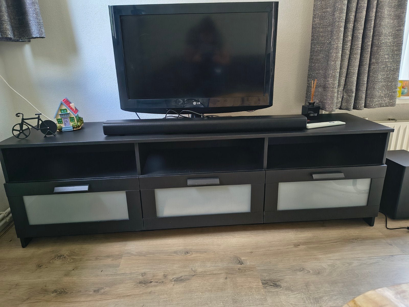 IKEA Brimnes tv meubel, Ophalen, 50 tot 100 cm, Zo goed als nieuw, Minder dan 100 cm