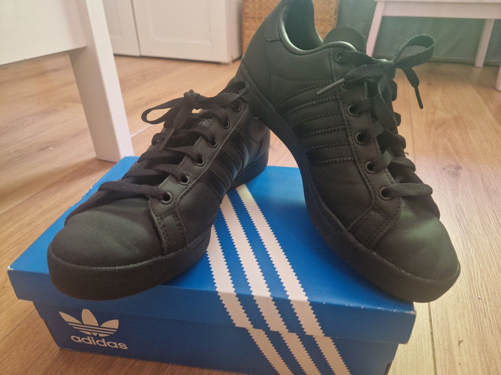 Adidas sneakers zwart maat 39,5, Adidas, Zwart, Ophalen of Verzenden, Sneakers of Gympen