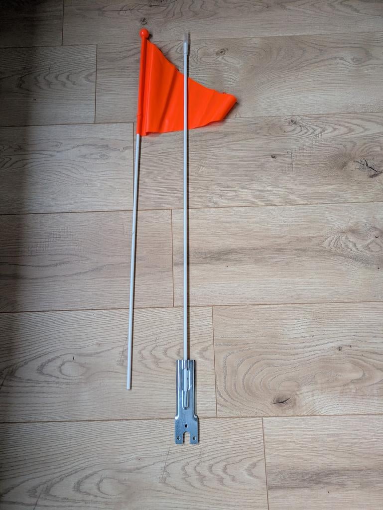 Fietsvlag - Oranje - 1x gebruikt - Afhalen in Utrecht, Ophalen, Zo goed als nieuw