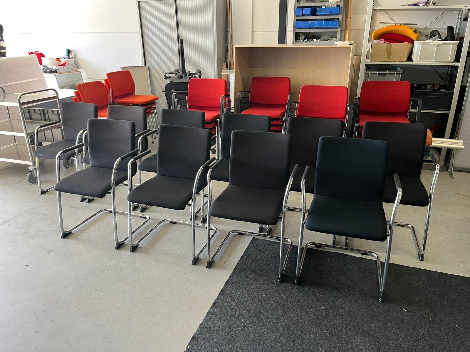 Diverse Lande Ray vergaderstoelen. Prijs per stuk, Ophalen, Bekijk ook mijn Ahrend stoelen, Geen, Zwart