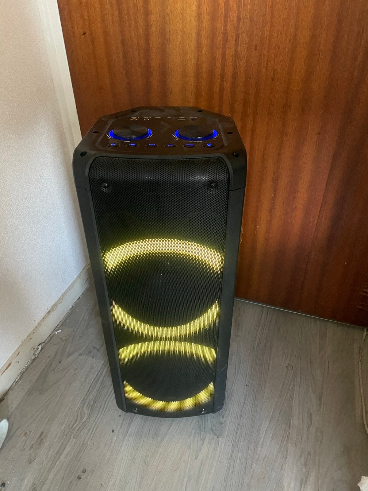 Denver Partyspeaker met lader, Audio, Tv en Foto, Overige merken, Inclusief oplader, Party speaker, Ophalen of Verzenden