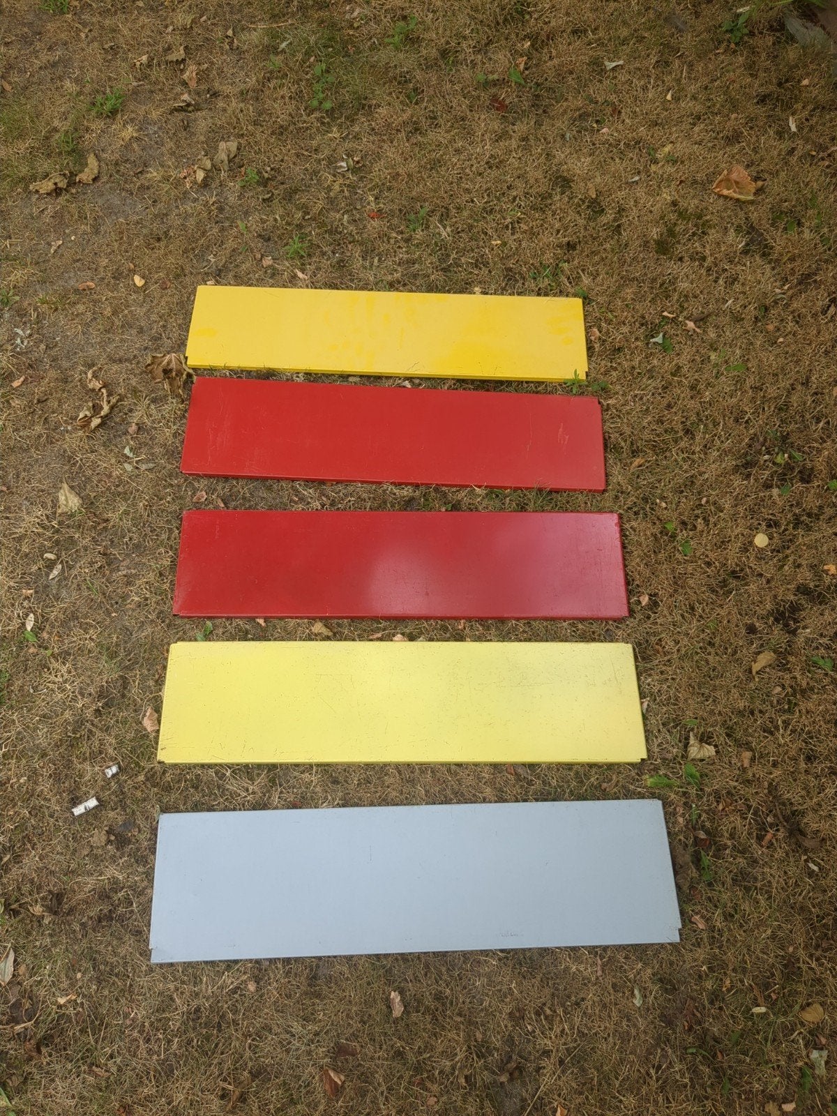 metalen wandplanken, lijkt op tomado of pilastro, Ophalen of Verzenden, Minder dan 150 cm, Minder dan 100 cm, Metaal