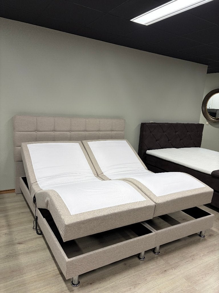 ELEKTRISCHE BOXSPRINGS 180/200-180/210 NU €1399, DIRECT MEE!